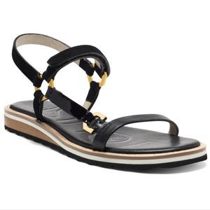 New Louise et Cie | Eira Sandal in Black